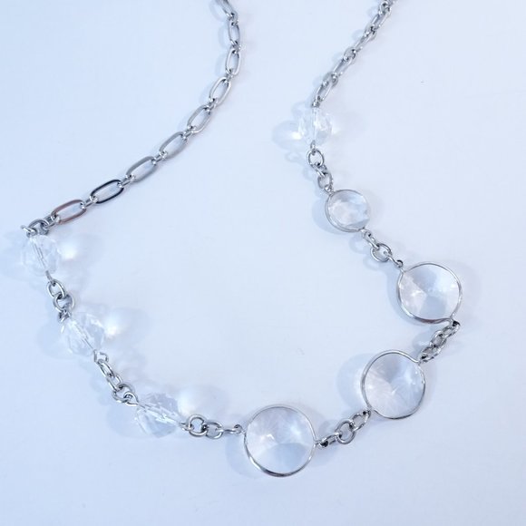 Ann Taylor Clear Stone Fireball Link Toggle Necklace  NWOT $59.50 - Picture 2 of 11